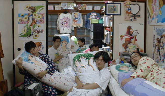 otaku-pillow-orgy.jpg
